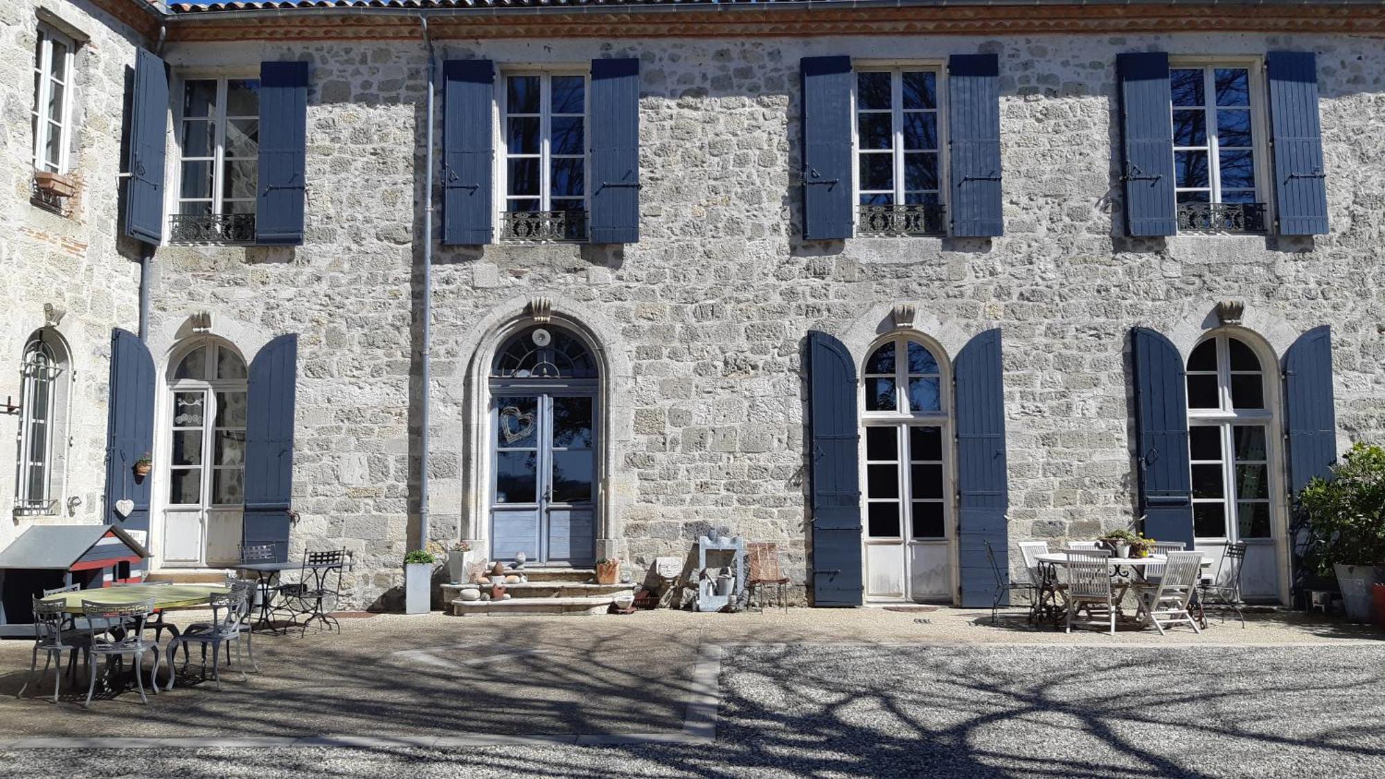 Au Bonheur D'Alphonse Bed & Breakfast Lusignan-Petit Exterior foto